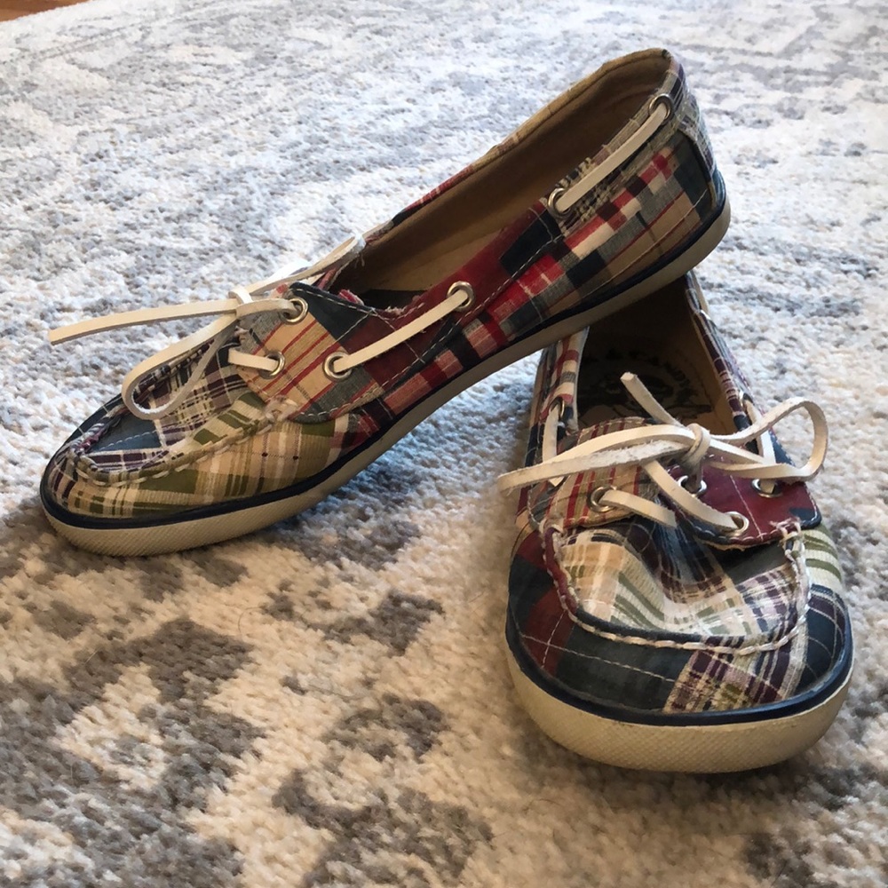 Rock & Candy plaid boat shoes